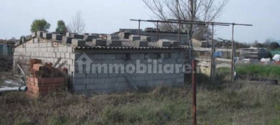 Коммерческая недвижимость с 5 комнатами в Сполето, Италия № 353387 46