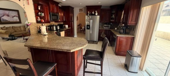 4 غرف نوم فيلا في Miami, USA رقم 614204 7