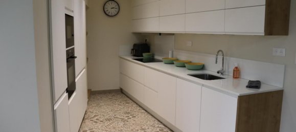 Casa de 4 dormitorios en Cambrai, France No. 161187 3