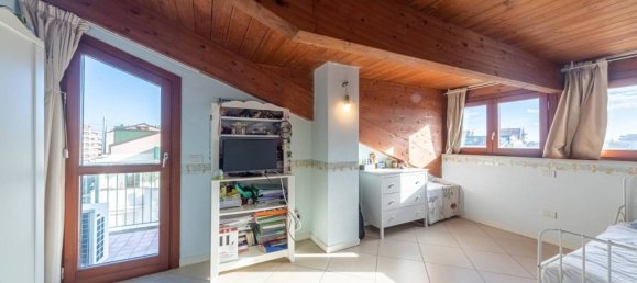 2 Schlafzimmer Wohnung in Rimini, Italy, Nr. 333125 20