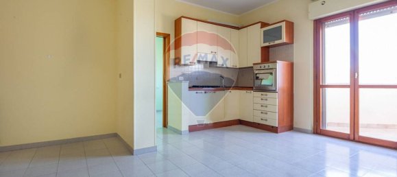 3-salle Appartement à Francavilla al Mare, Italy No. 278918 2