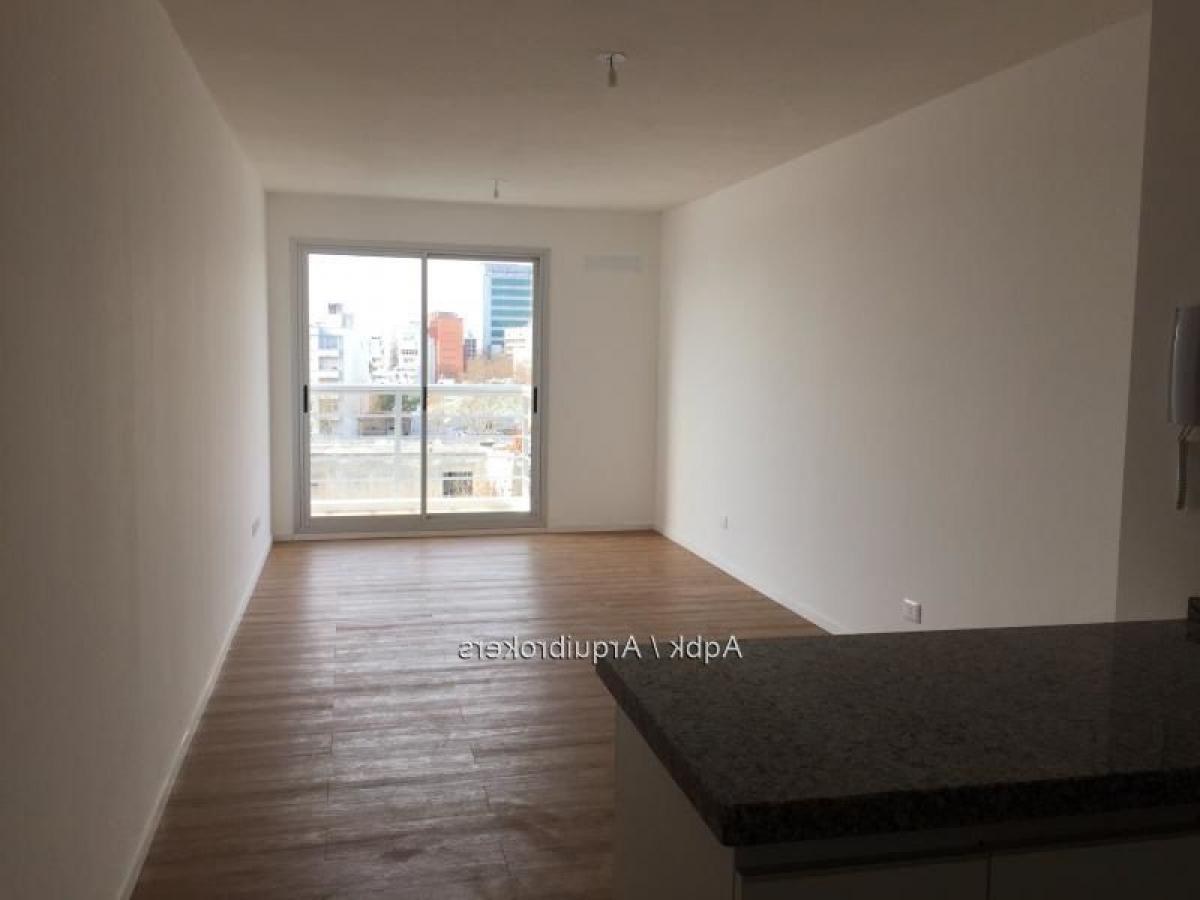 2 bedrooms Apartment in Montevideo, Uruguay No. 447