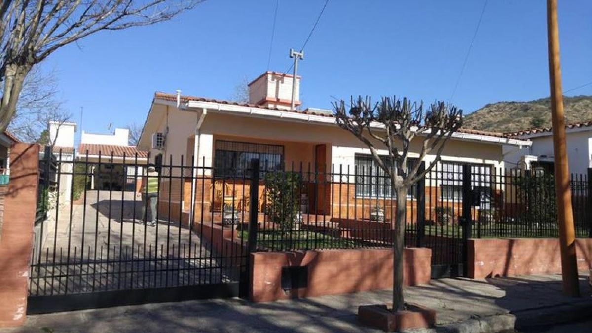 3 Schlafzimmer Haus in Cordoba, Argentina, Nr. 19812