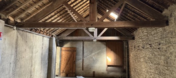 458m² Building in Vannes, France No. 274276 7