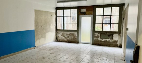 458m² Building in Vannes, France No. 274276 9