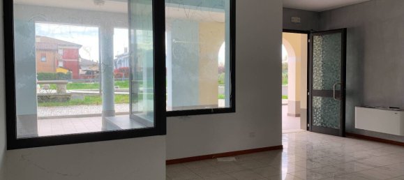 Коммерческая недвижимость 171м² в Камподарсего, Италия № 225581 7