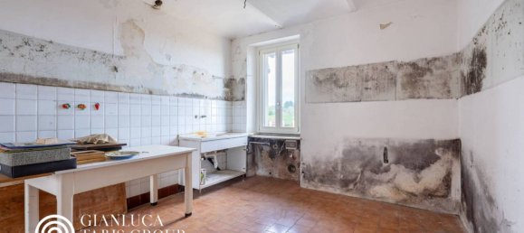 Villa de 8 dormitorios en Chieri, Italy No. 304937 24
