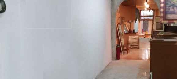 Gewerbliche Immobilie in Bari, Italy 142m², Nr. 254286 5