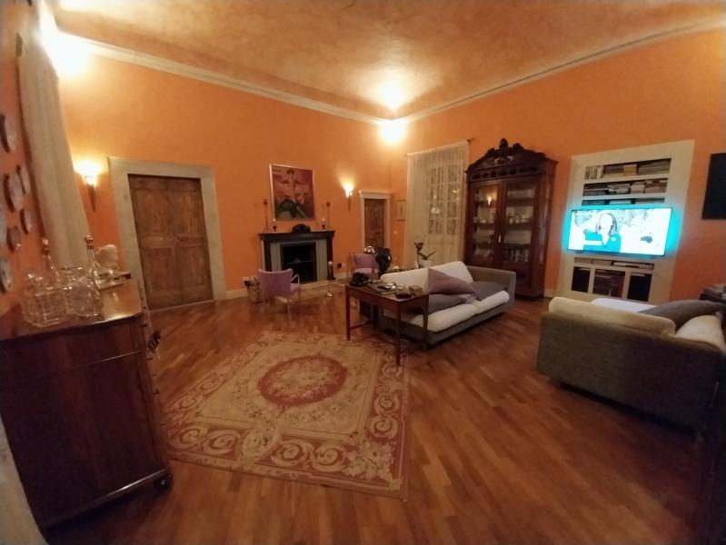 4غرفة شقة في Carrara, Italy رقم 236675