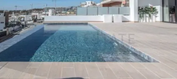 4 bedrooms Villa in Alicante, Spain No. 190540 9