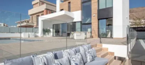 4 bedrooms Villa in Alicante, Spain No. 190540 15