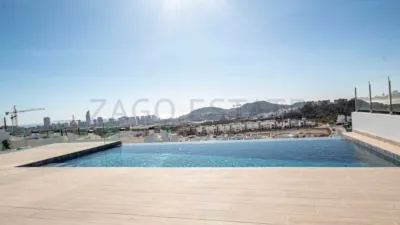 4 bedrooms Villa in Alicante, Spain No. 190540