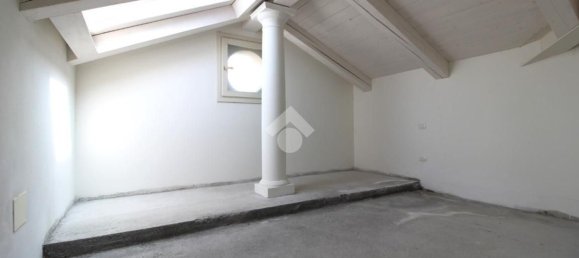 3غرفة شقة في Mairano, Italy رقم 284094 4