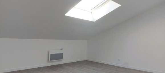 2 bedrooms Apartment in Bourges, France No. 100472 8