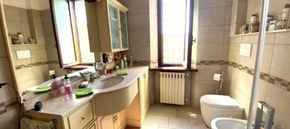 3-salle Villa à Montecatini Terme, Italy No. 270269 11