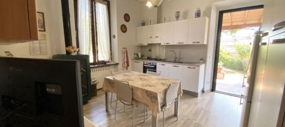 3-salle Villa à Montecatini Terme, Italy No. 270269 10