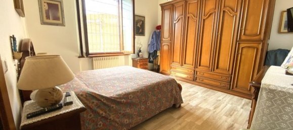 3-salle Villa à Montecatini Terme, Italy No. 270269 17