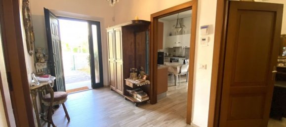 3-salle Villa à Montecatini Terme, Italy No. 270269 26