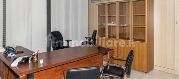 Escritório de 5 divisões em Sassari, Italy N.º 84438 4