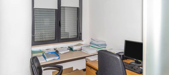 Escritório de 5 divisões em Sassari, Italy N.º 84438 10