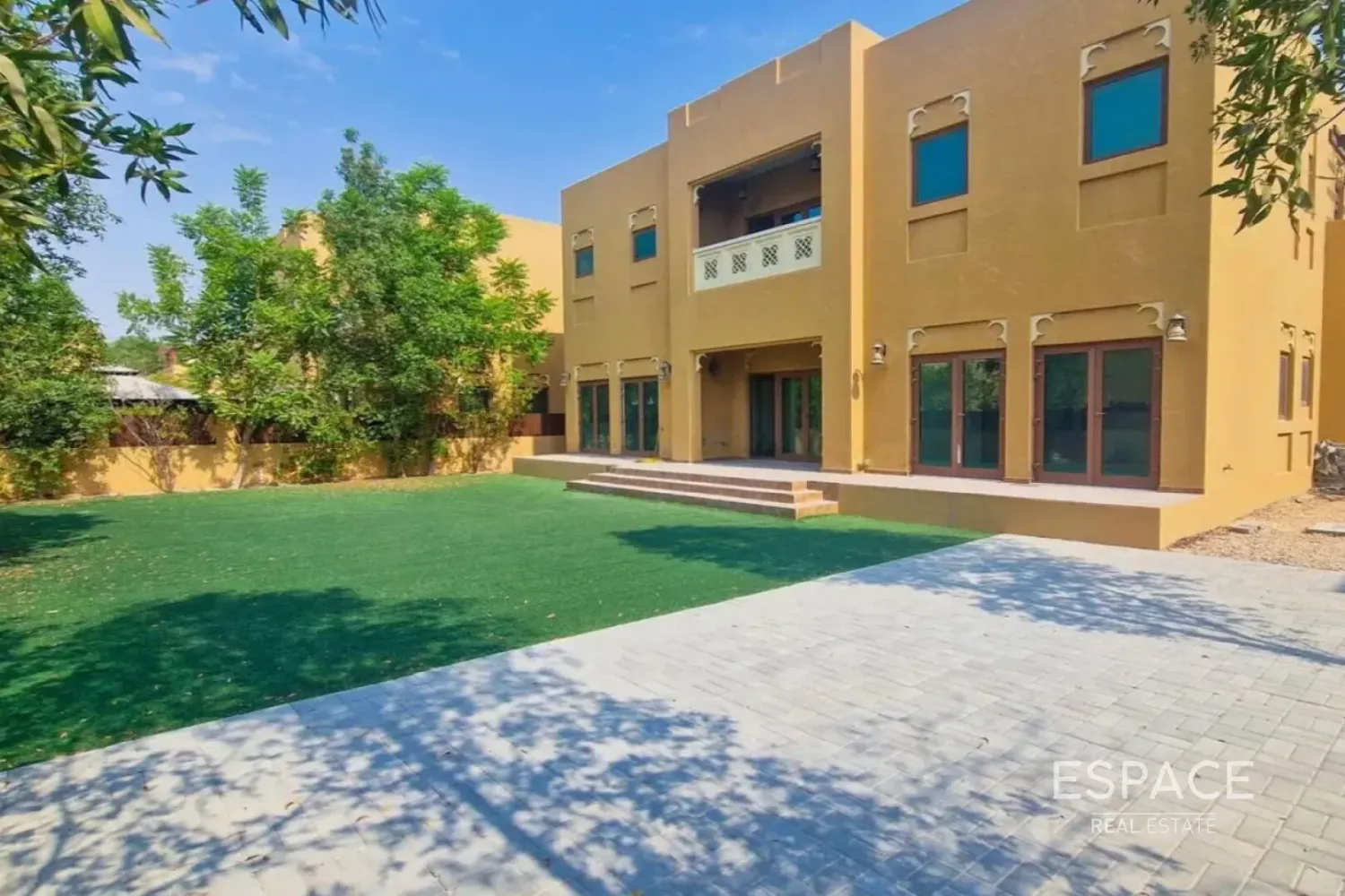 Вилла с 3 спальнями в Al Furjan, ОАЭ № 108503