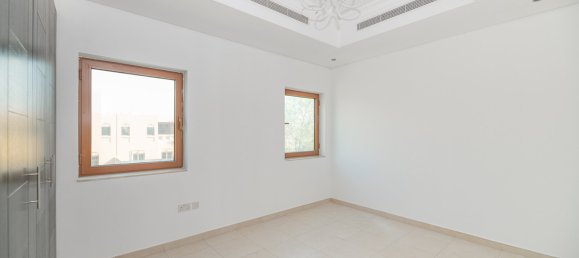 Вилла с 3 спальнями в Al Furjan, ОАЭ № 108503 2