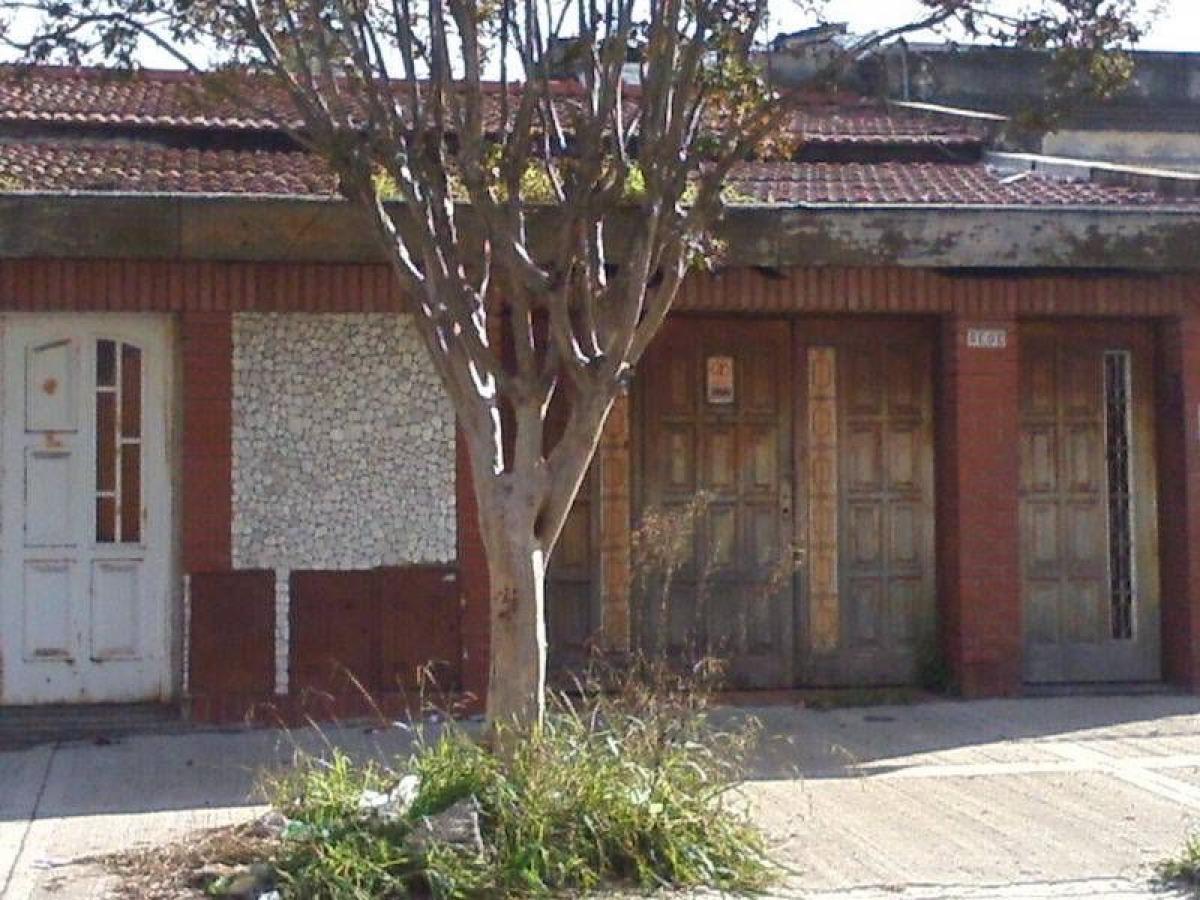  Land in Buenos Aires, Argentina No. 120353