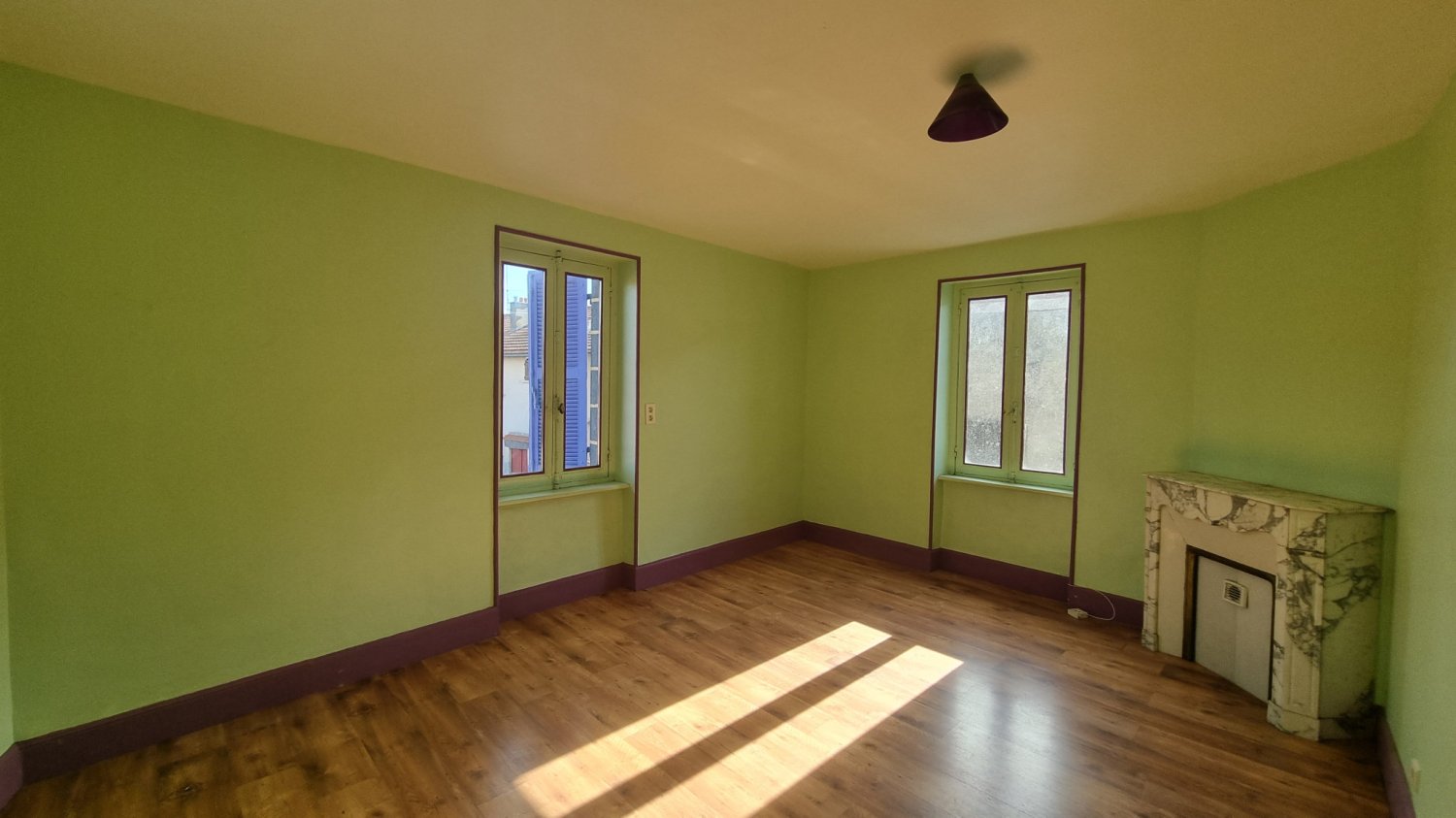 3 غرف نوم تاون هاوس في Saint-Bonnet-pres-Riom, France رقم 50695