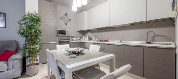 2 chambres Appartement à Maranello, Italy No. 329385 3