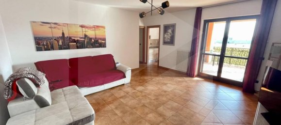 3-salle Appartement à Andria, Italy No. 15096 3