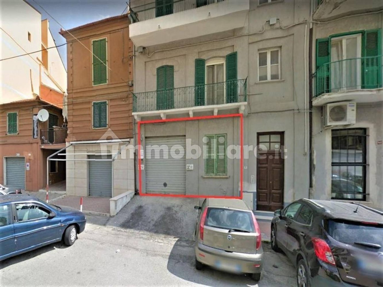 Propiedad comercial en Chieti, Italy 82 m² No. 311425