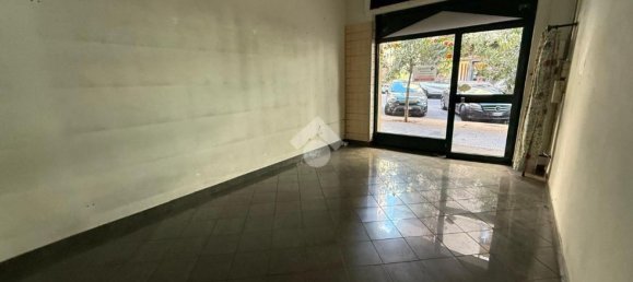 30m² Commercial property in Naples, Italy No. 300879 9