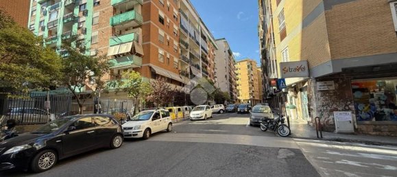 30m² Commercial property in Naples, Italy No. 300879 5