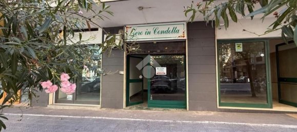 30m² Commercial property in Naples, Italy No. 300879 2