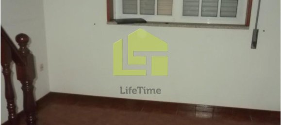 2 bedrooms House in Ervedosa do Douro, Portugal No. 71289 5