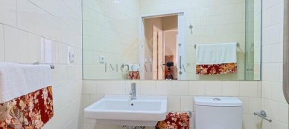 2 chambres Appartement à Porto, Portugal No. 146786 9