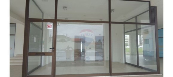 28m² Commercial property in Ventosa do Bairro, Portugal No. 66057 3