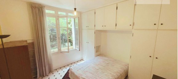 2 bedrooms Apartment in Paris, France No. 334742 5