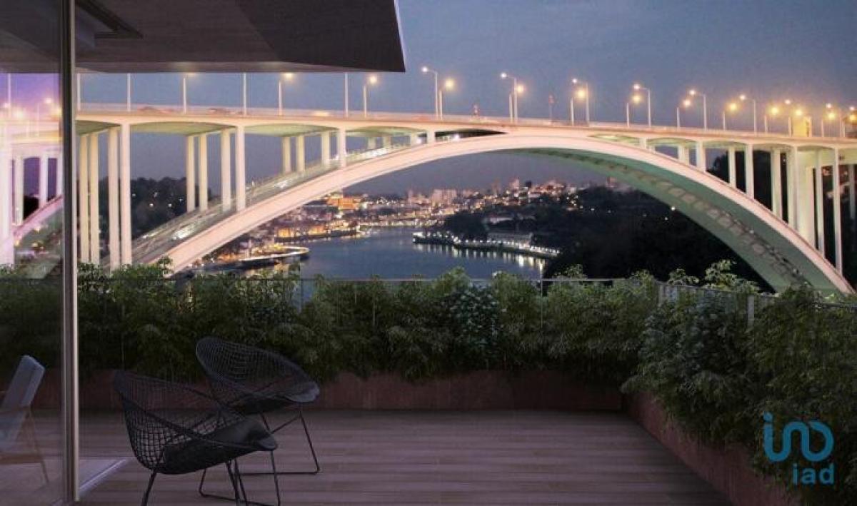 4 bedrooms Apartment in Porto, Portugal No. 5224