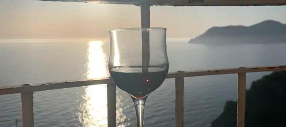 3-salle Appartement à Vernazza, Italy No. 121989 2