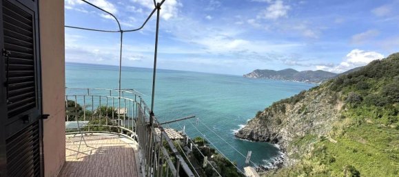 3-salle Appartement à Vernazza, Italy No. 121989 6