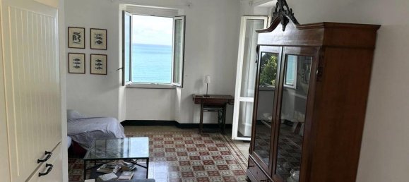 3-salle Appartement à Vernazza, Italy No. 121989 12