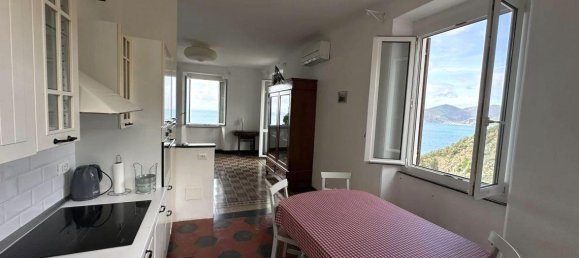 3-salle Appartement à Vernazza, Italy No. 121989 16