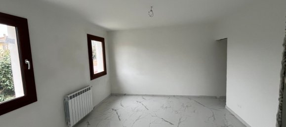 4 rooms House in Vigonza, Italy No. 152745 25