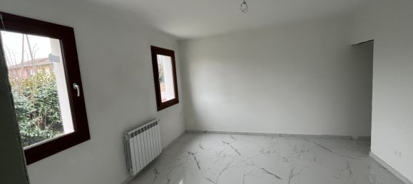 4 rooms House in Vigonza, Italy No. 152745 24