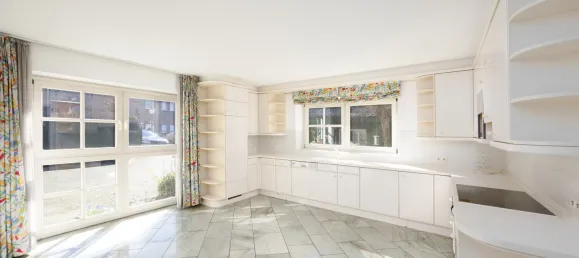 5 bedrooms Villa in Kleve, Germany No. 210015 4