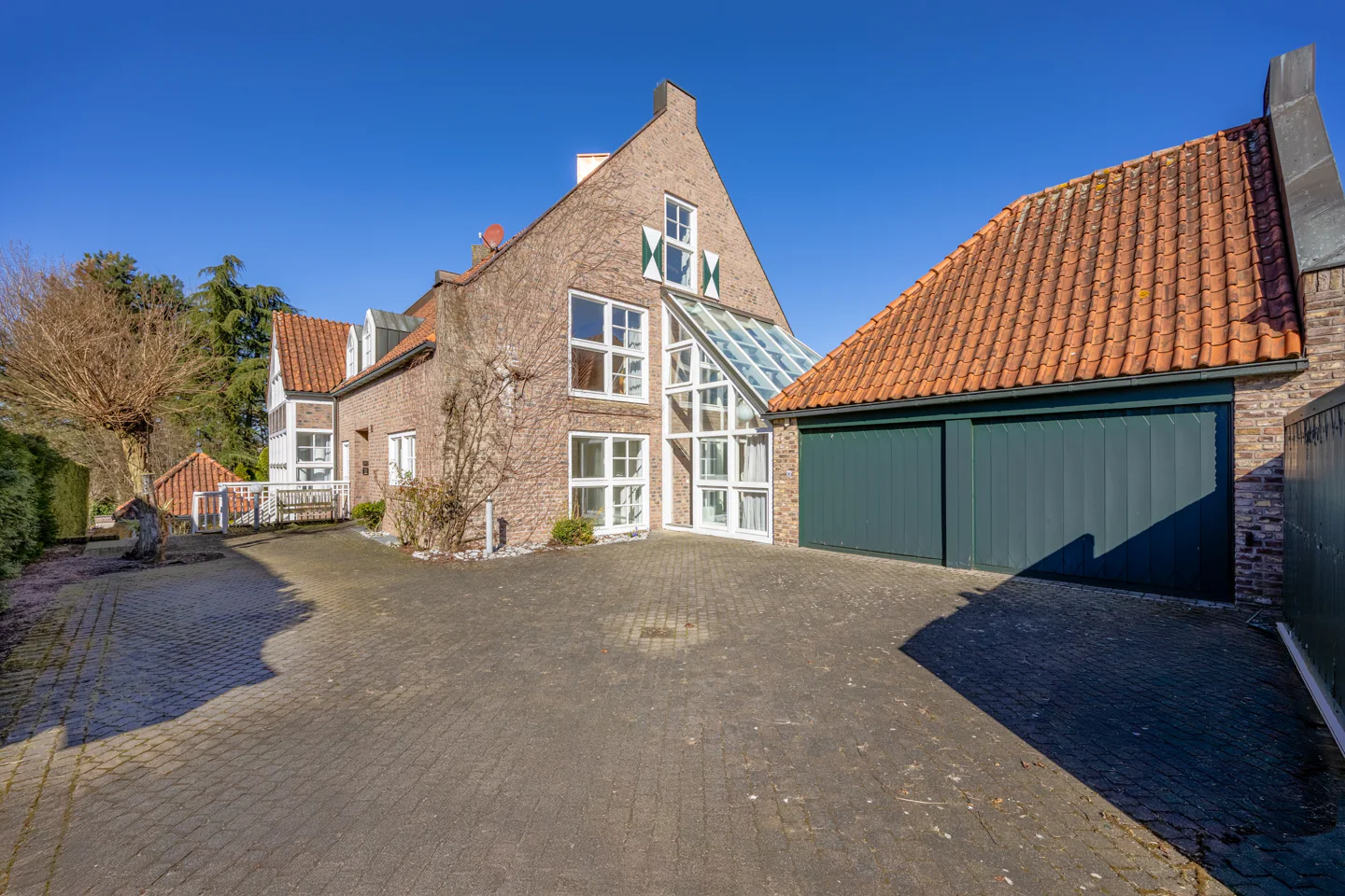 5 bedrooms Villa in Kleve, Germany No. 210015