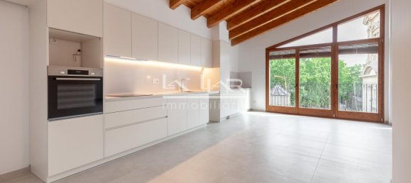 4 Schlafzimmer Wohnung in Vic, Spain, Nr. 176719 5