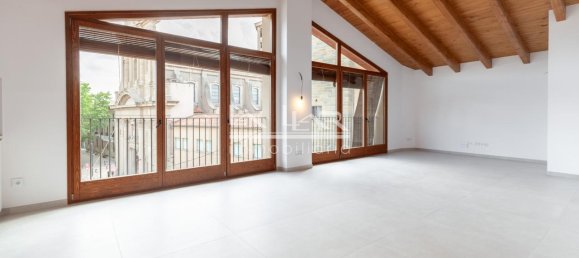 4 Schlafzimmer Wohnung in Vic, Spain, Nr. 176719 3