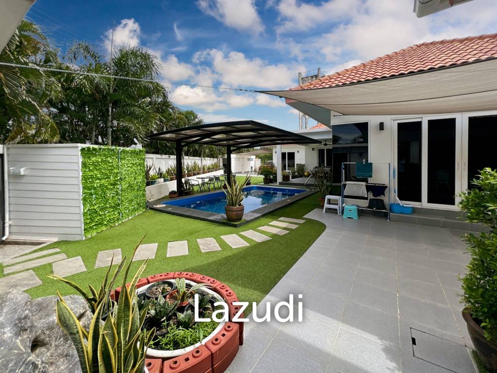 3 bedrooms Villa in Pran Buri, Thailand No. 21702